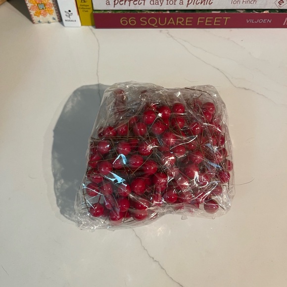 Red Decorative Artificial Holly Berries NWT - Picture 4 of 5